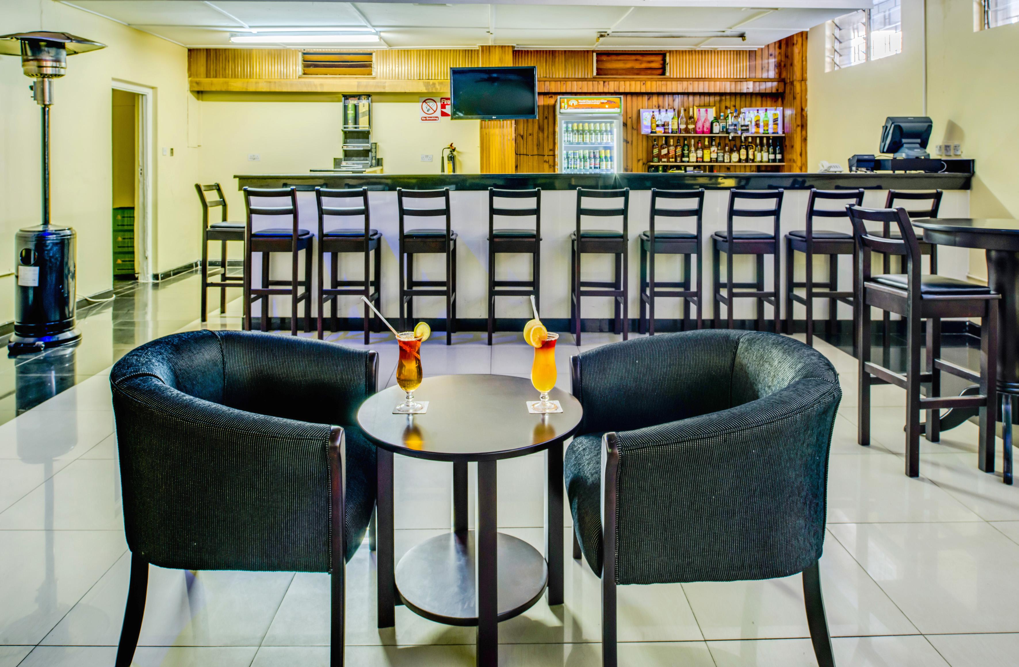 New Ambassador Hotel Harare Exterior foto