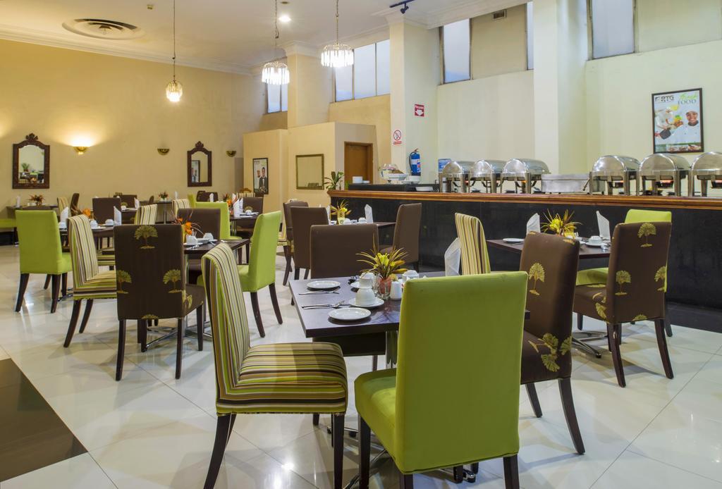 New Ambassador Hotel Harare Exterior foto